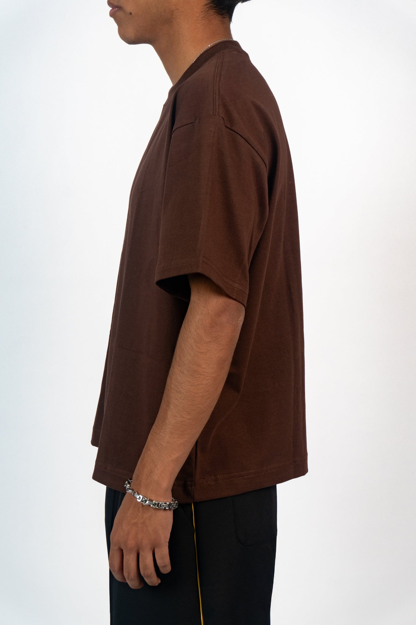 POLO BOXY FIT MARRÓN