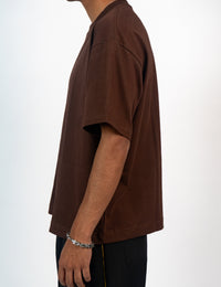 POLO BOXY FIT MARRÓN